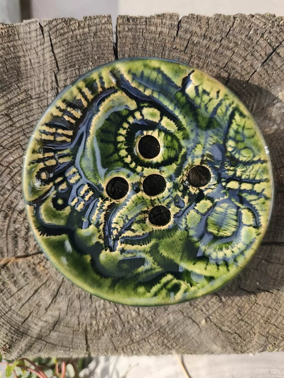 Okrągła ceramiczna mydelniczka handmade
