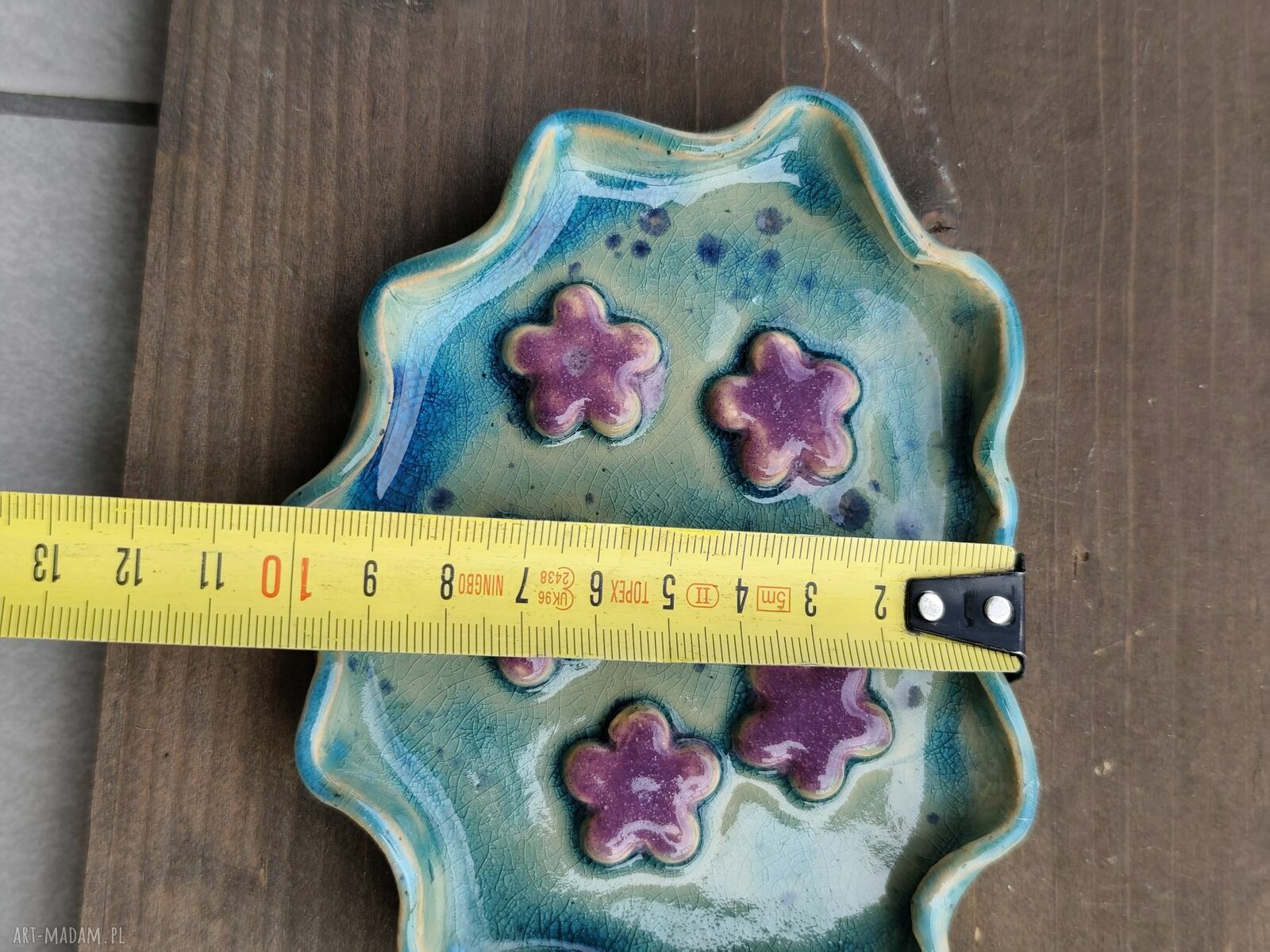 Mydelniczka ceramiczna ręcznie robiona - minimalistyczna osłona blatu