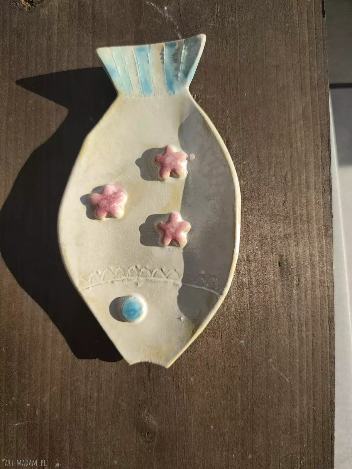 Mydelniczka ceramiczna rybka perłowa - ręcznie wykonane rękodzieło