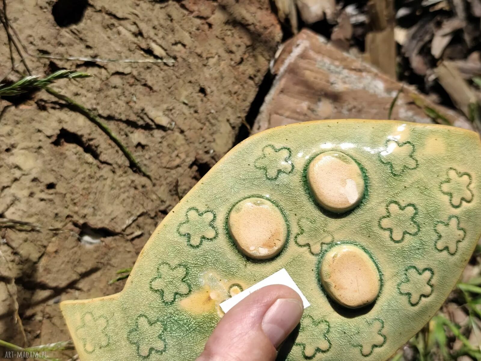 Mydelniczka ceramiczna ryba pełna - ceramiczne rękodzieło do łazienki