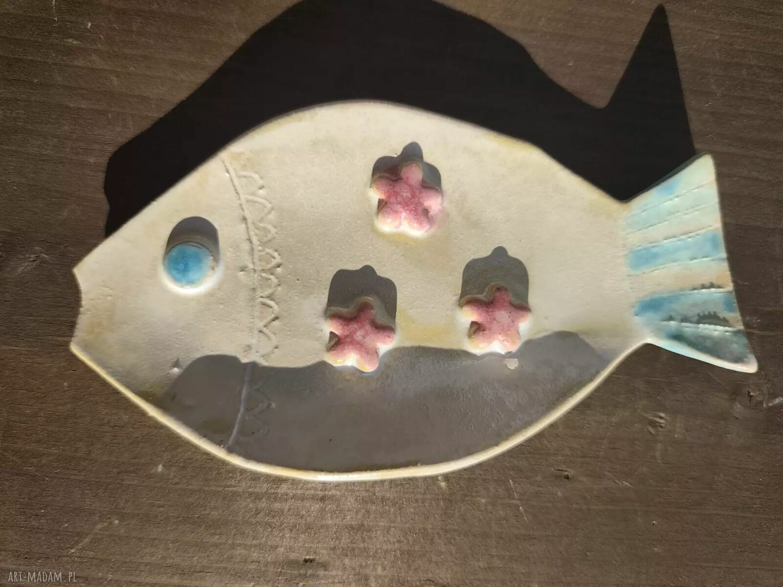 Mydelniczka ceramiczna rybka perłowa - ręcznie wykonane rękodzieło