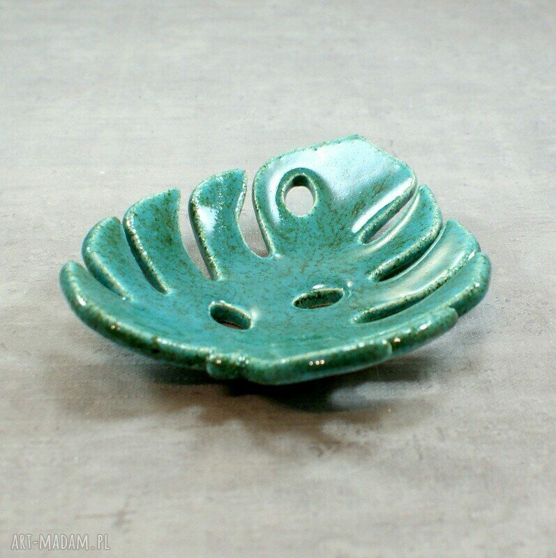 Mydelniczka ceramiczna Monstera do łazienki
