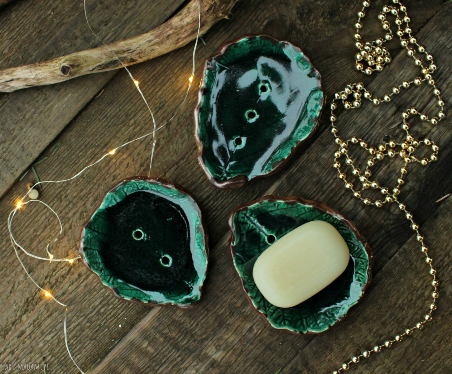 Mydelniczka Olcha - ceramiczny liść do Twojej łazienki
