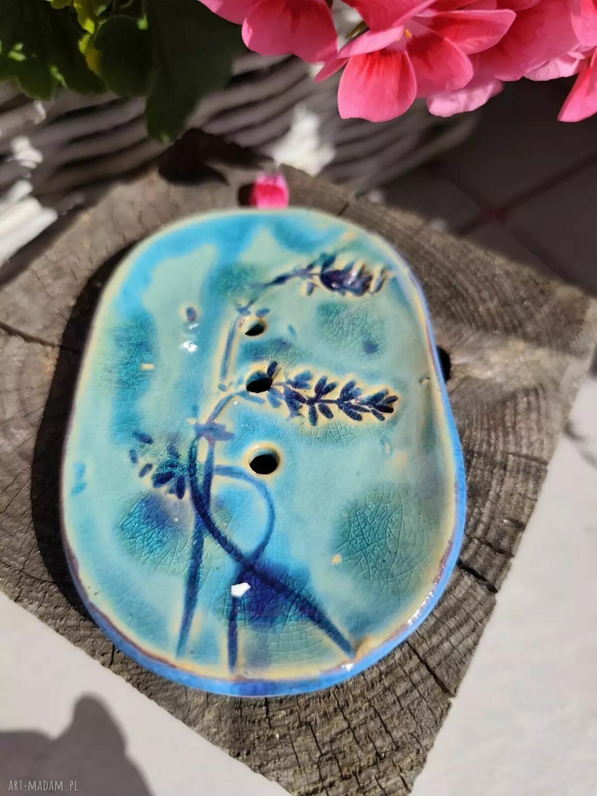 Turkusowa mydelniczka ceramiczna z lawendą - II gatunek