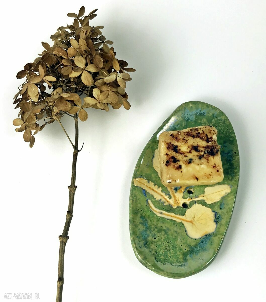 Mydelniczka ceramiczna „Żwirek i Muchomorek” - unikatowa dekoracja i praktyczne odprowadzenie wody