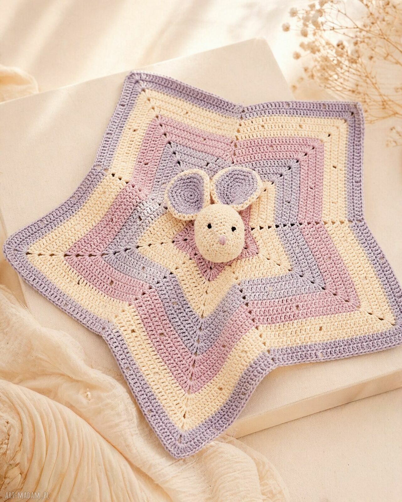 Myszkowy kocyk-przytulanka amigurumi - ręcznie wykonany na narodziny i chrzest