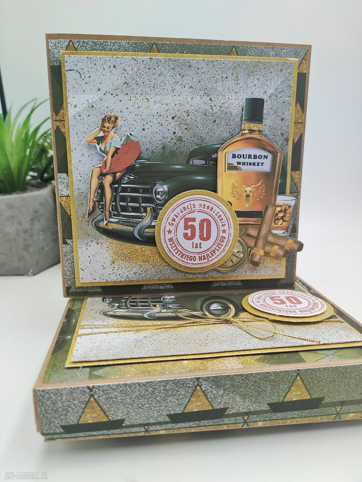 Kartka na 50. urodziny dla mężczyzny retro z pudełkiem (sztalugowa, handmade)