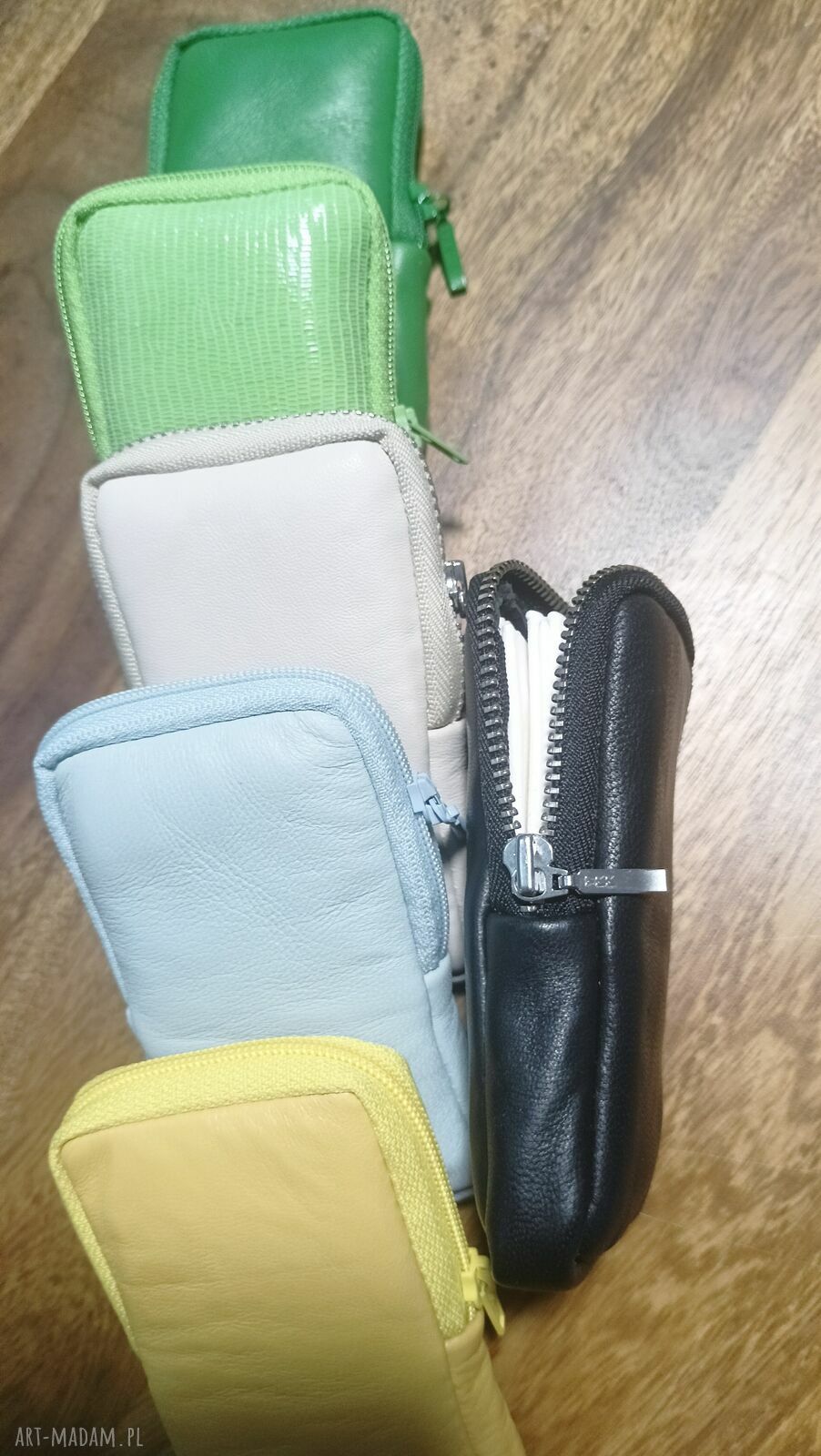 Skórzane etui na chusteczki - soczysta zieleń z zamkiem YKK