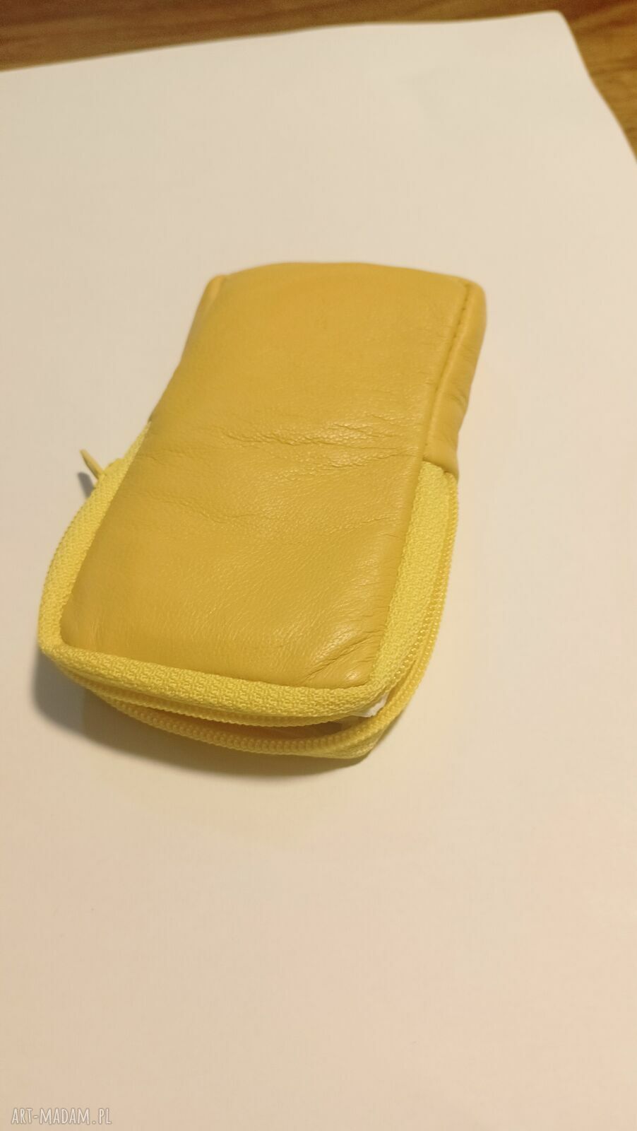 Etui na chusteczki z naturalnej skóry - żółta saszetka YKK