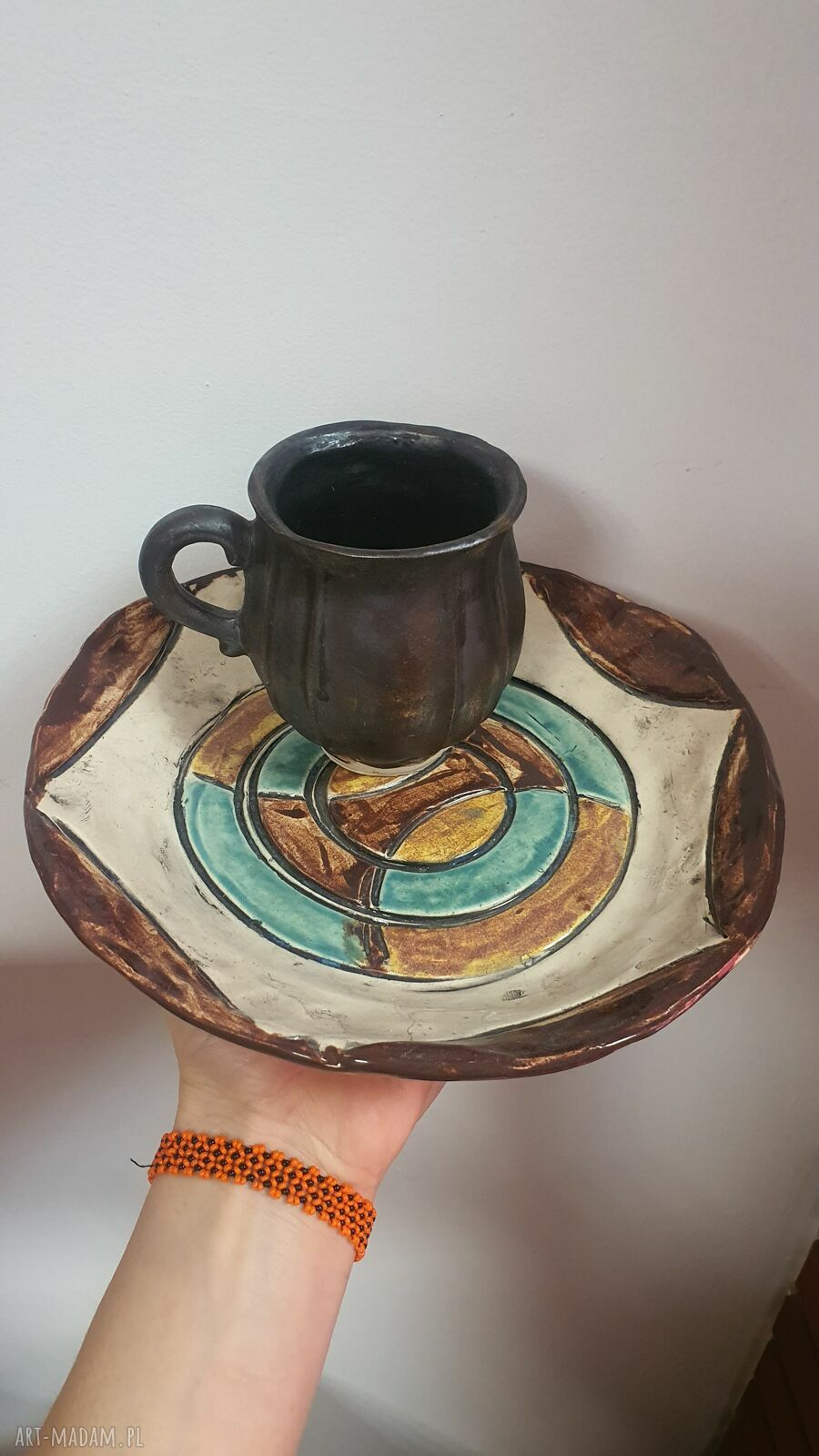 Na dobry początek dnia - ręcznie zdobiony zestaw gliniany: talerz i kubek Tulipan