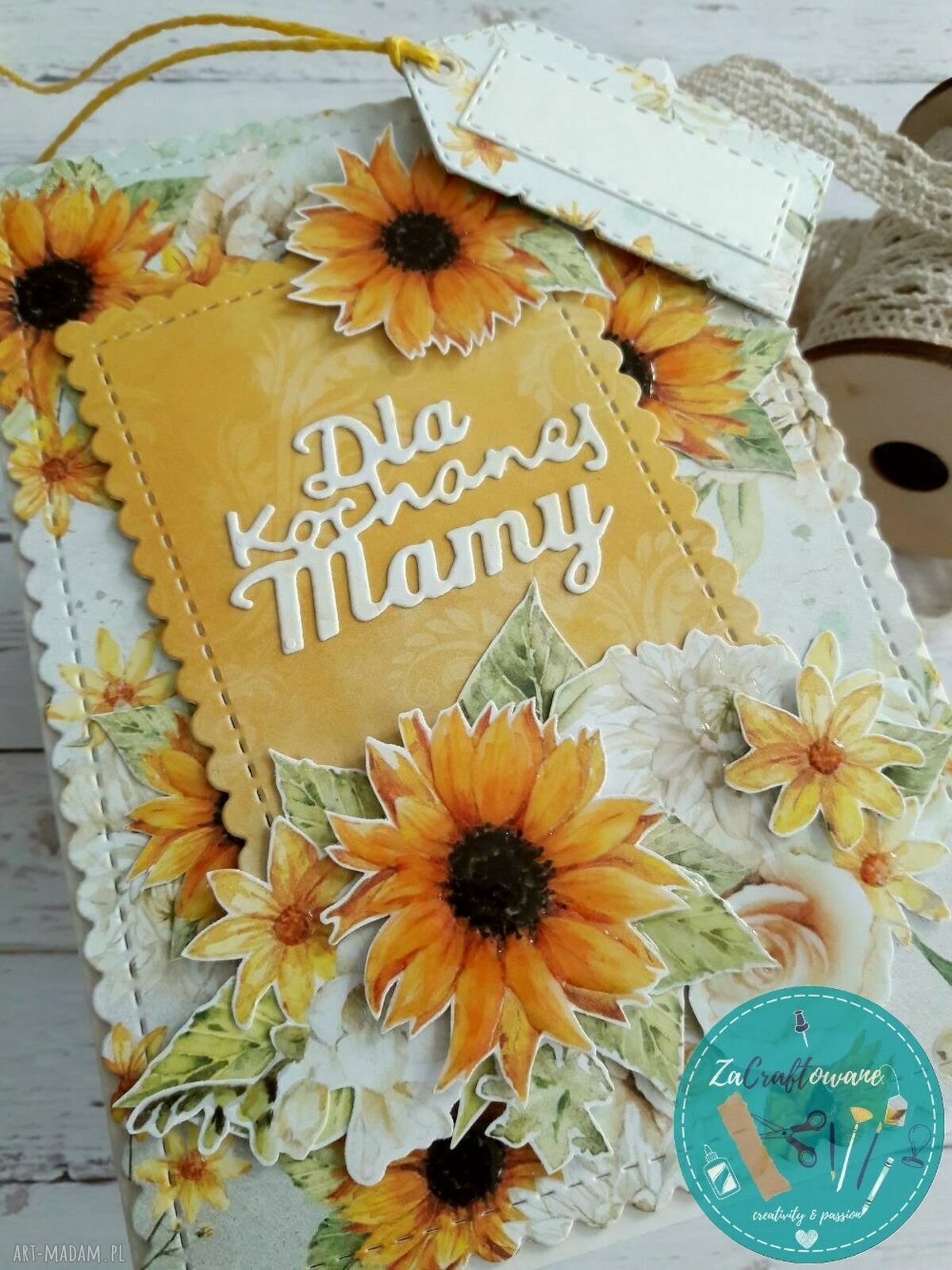 Kartka na Dzień Mamy ze Słonecznikami - ręcznie robiona scrapbooking z efektem 3D
