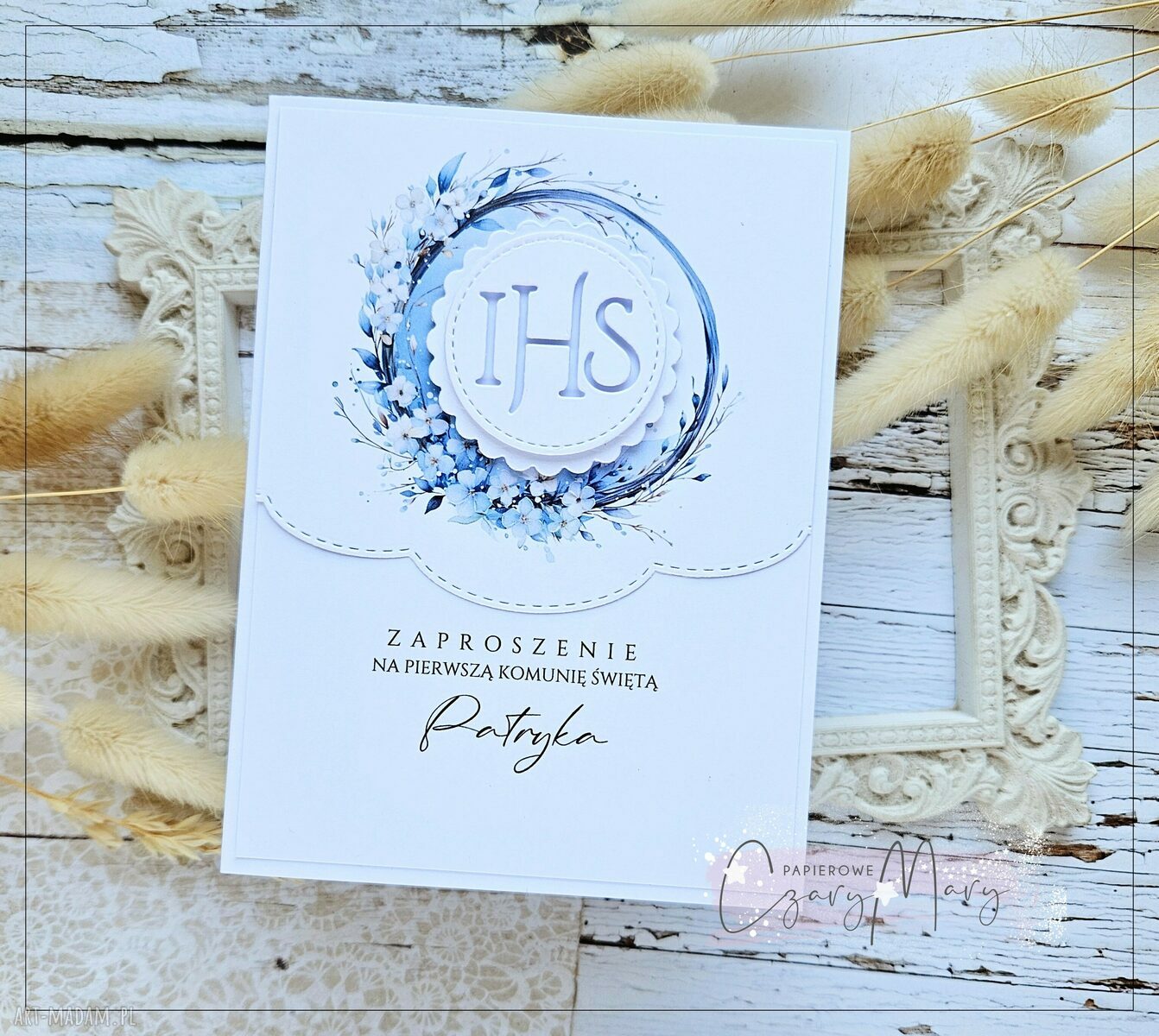 Zaproszenie na Komunię wzór 126 - akwarelowe i personalizowane z hostią