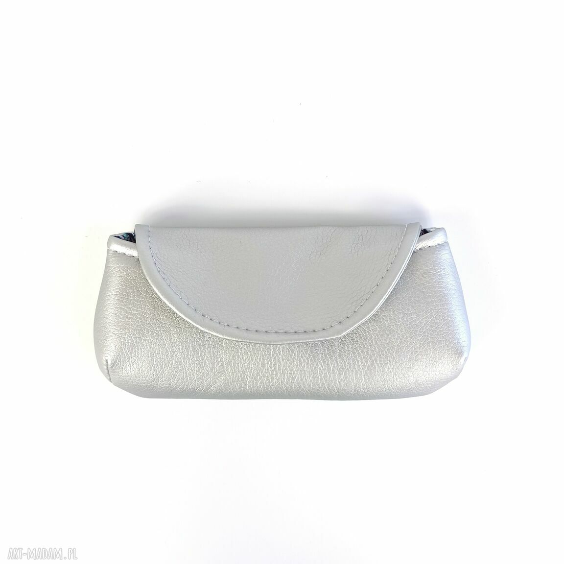 Etui na okulary SREBRNY - elegancka ochrona na co dzień