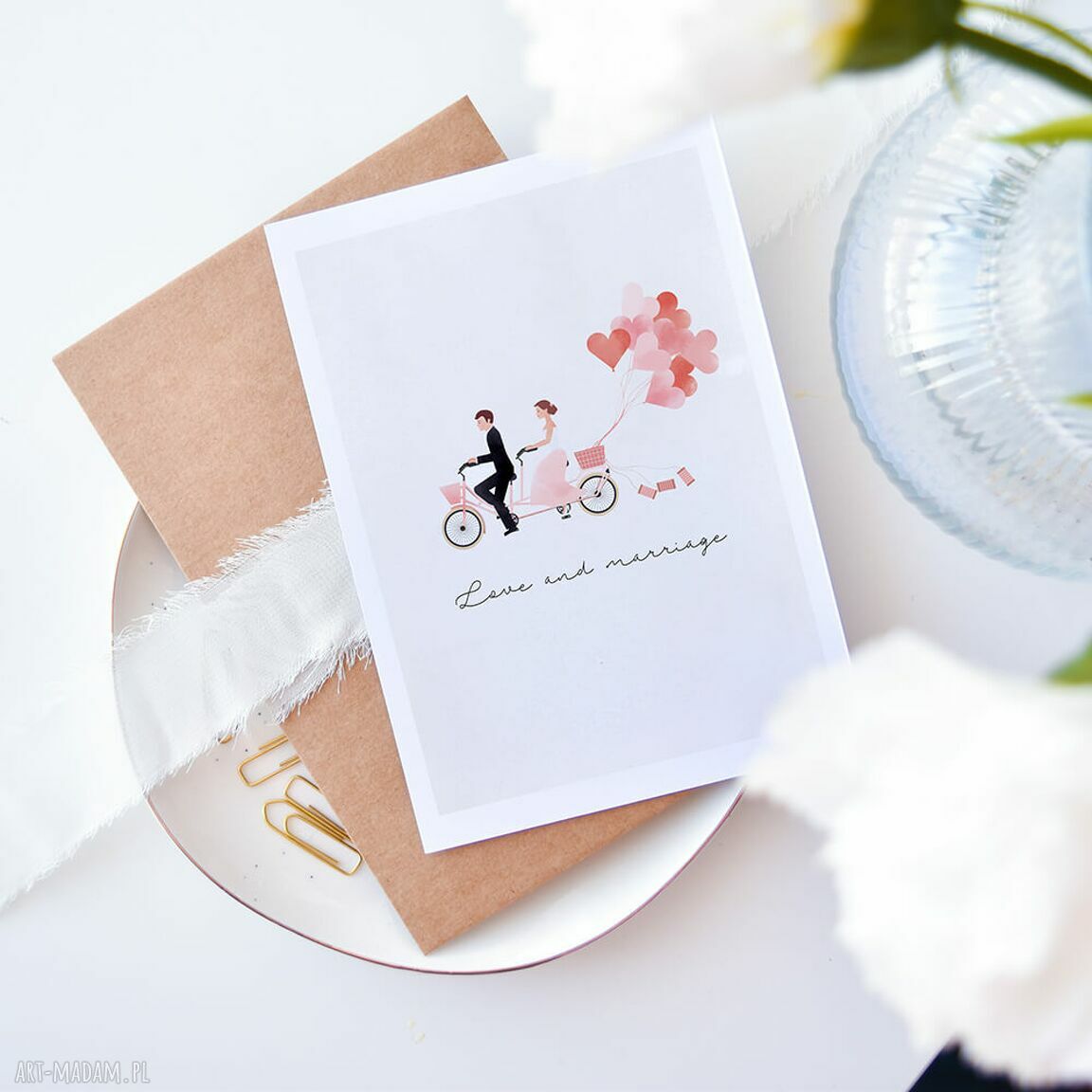Kartka na ślub nowożeńcy na rowerze - Love and marriage