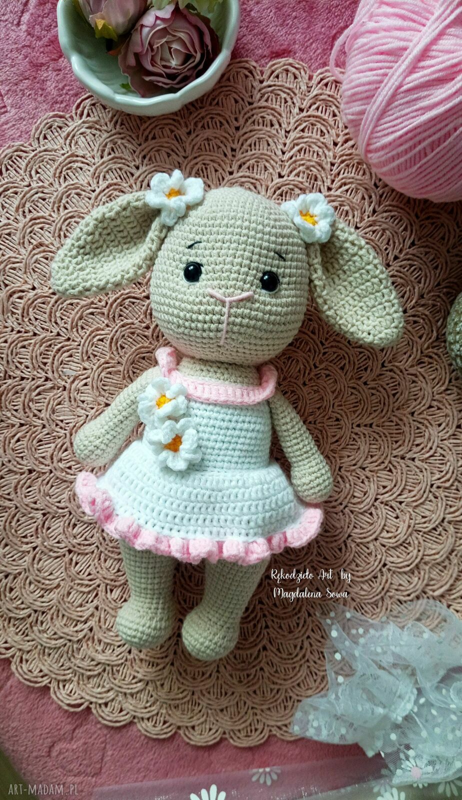 Królik na szydełku - maskotka handmade dla dziewczynki na prezent