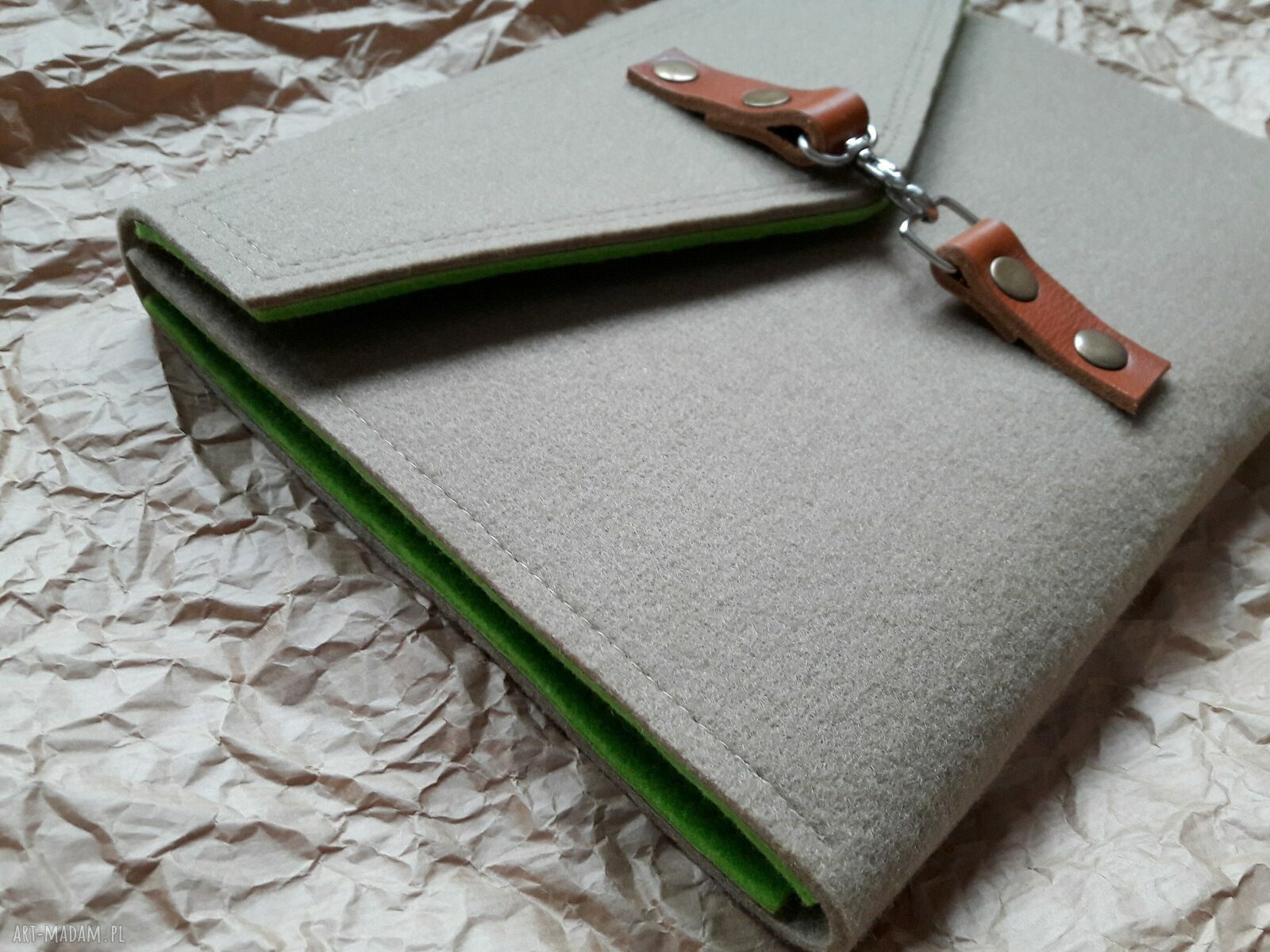 Filcowy organizer na tablet i laptop ze skórą naturalną