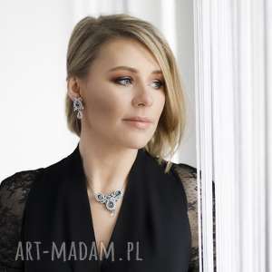 srebrne eleganckie klipsy sutasz z kryształami swarovski