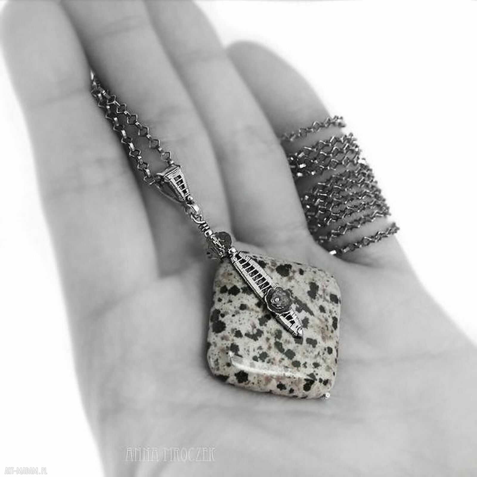 Nakrapiany naszyjnik z diamentem, jaspisem dalmatyńczyk i kryształem Swarovskiego - wire wrapping