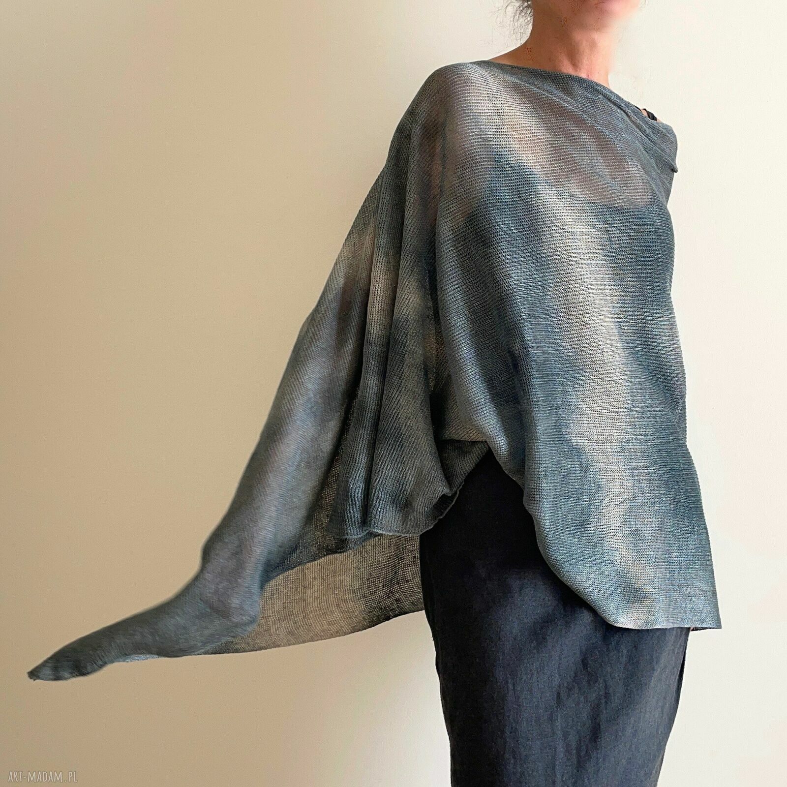 Lniana narzutka w odcieniach szarości - poncho damskie one size