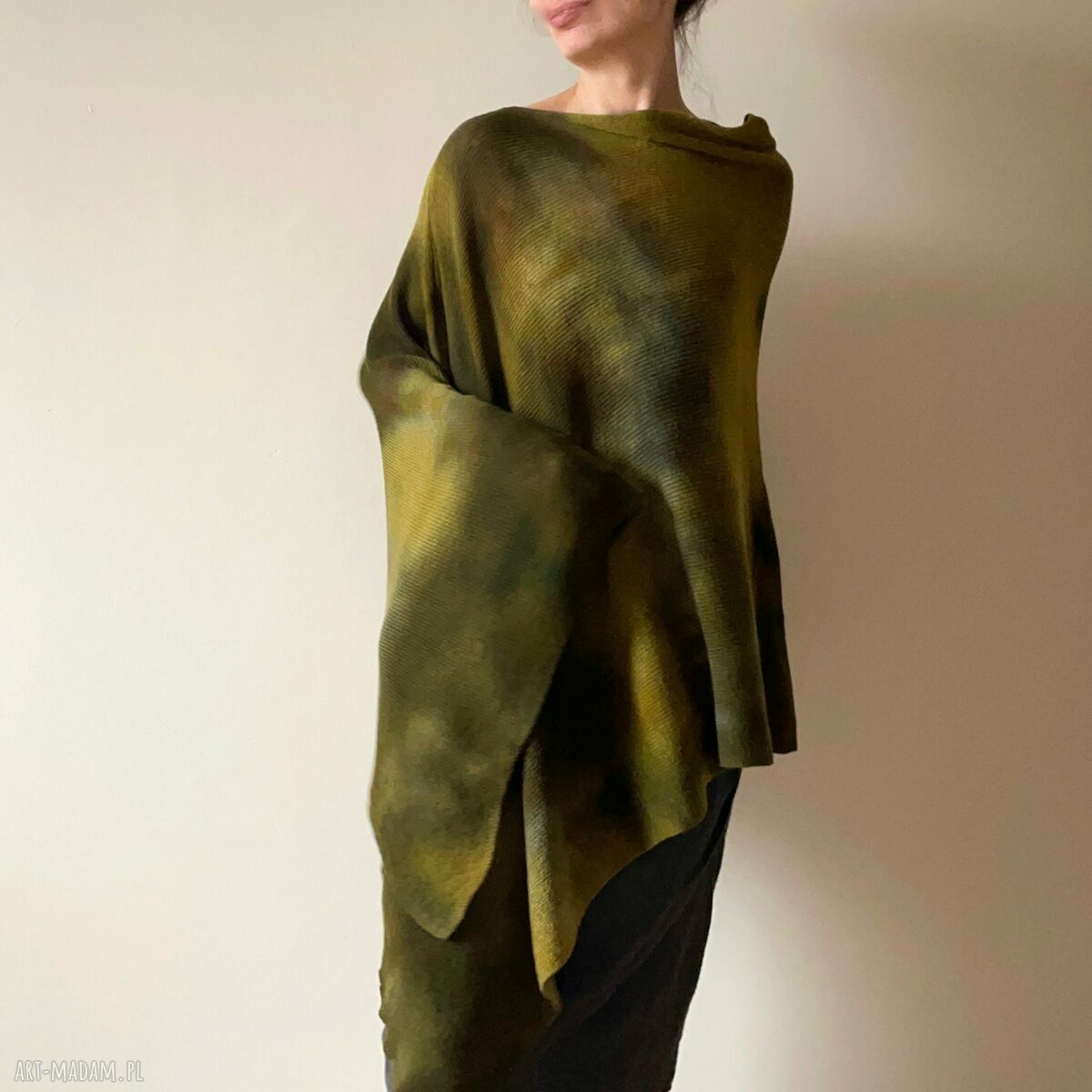 Narzutka z wełny merino khaki i musztarda - unikatowe ponczo handmade