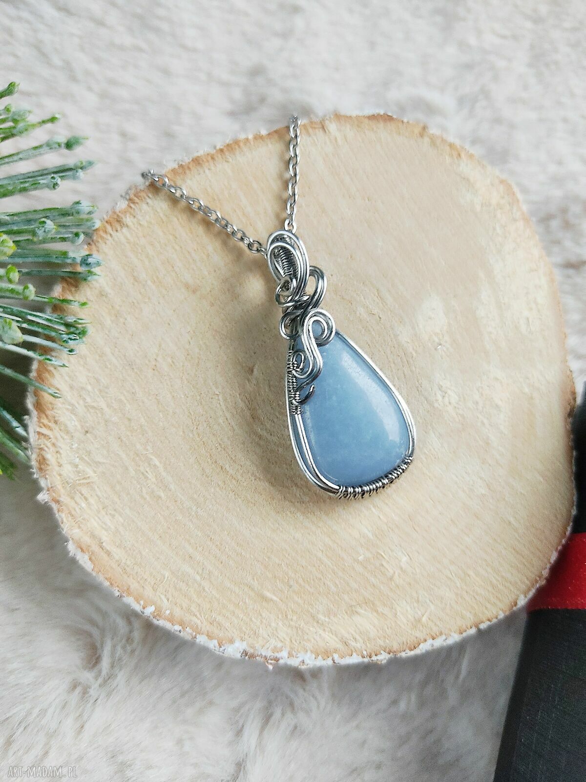 Naszyjnik Angelit „Niebiański Chłód” - stal chirurgiczna i wire wrapping