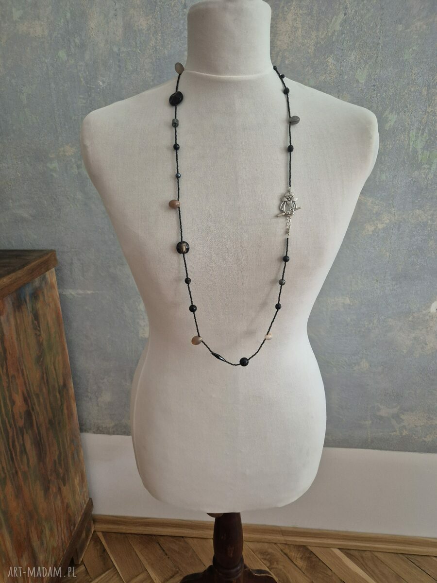 Duży naszyjnik boho kolorowy o długości 105 cm