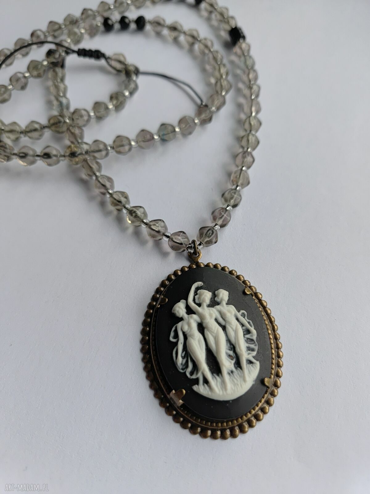 Naszyjnik Camea „Trzy Gracje” - handmade wisior