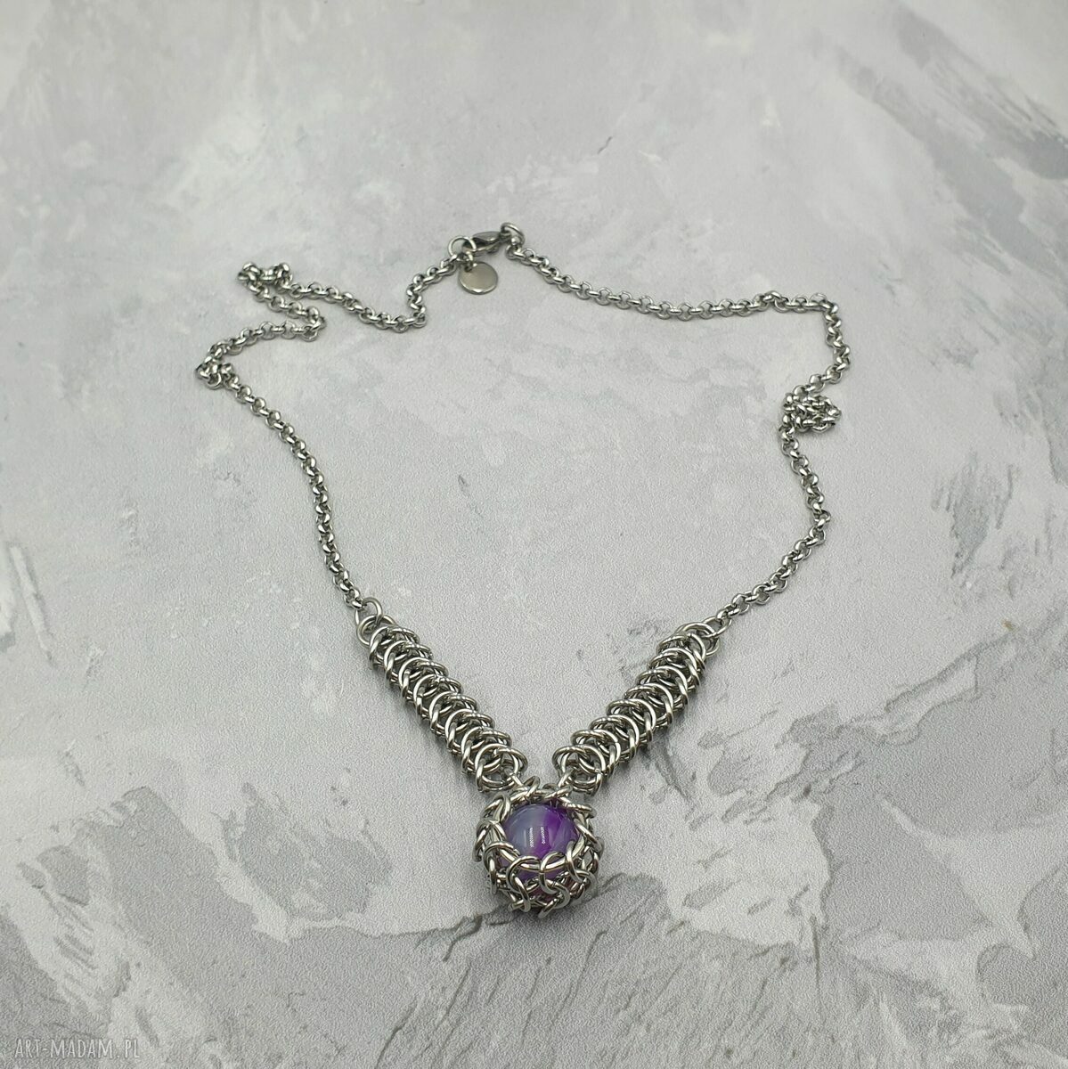 Naszyjnik chainmaille z agatem (fiolet) - stal szlachetna - Omnis Lapis