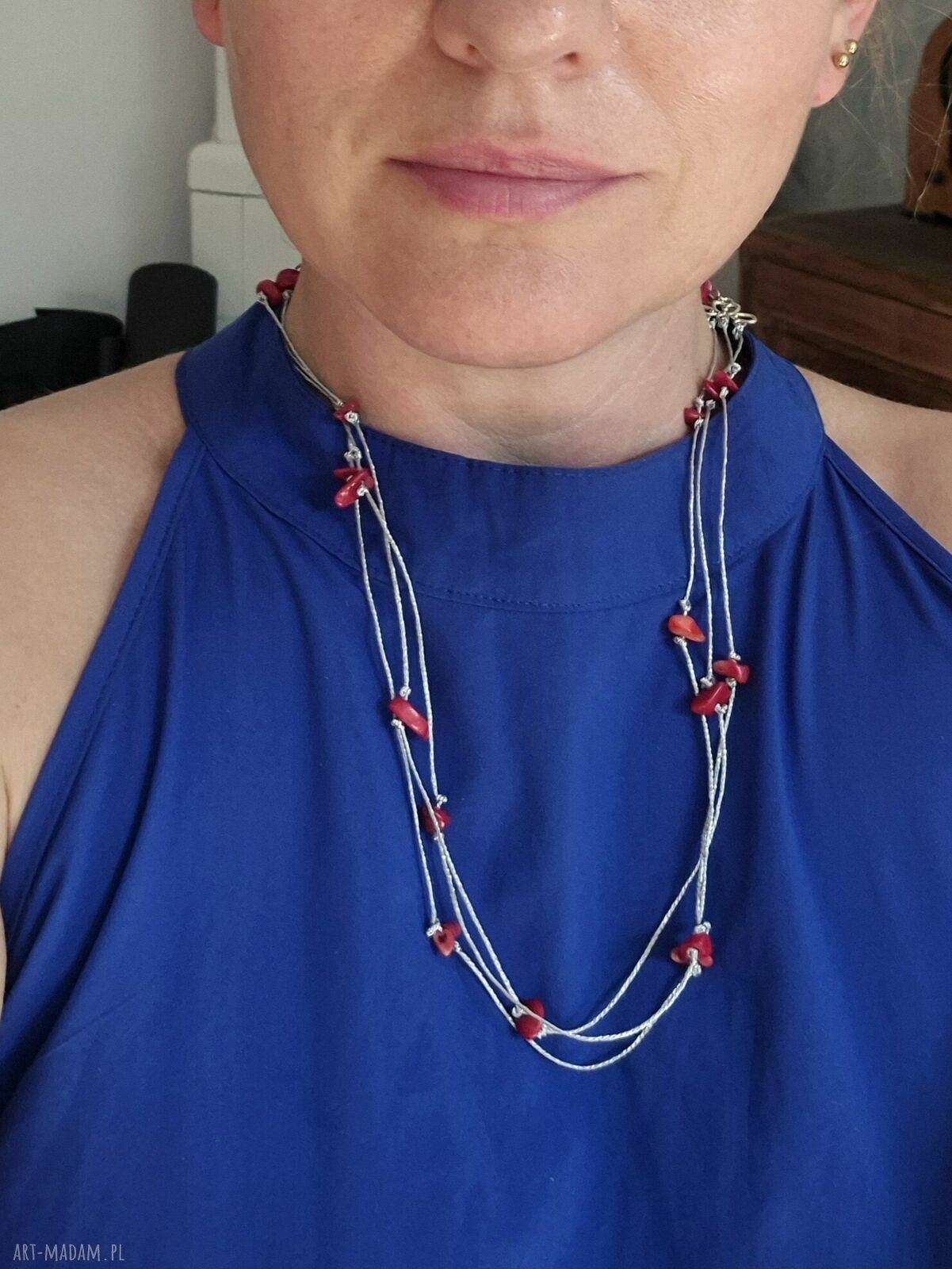 Delikatny naszyjnik boho z koralem - Box x1
