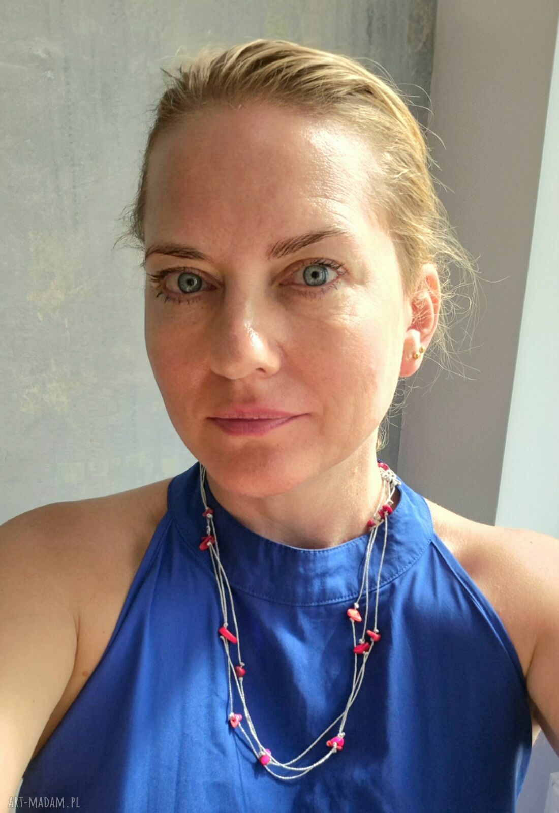 Delikatny naszyjnik boho z koralem - Box x1