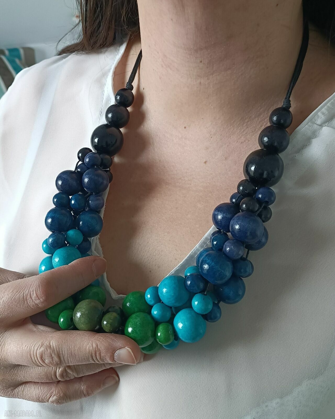 Naszyjnik drewniany długi 65 cm „Morska Tęcza”