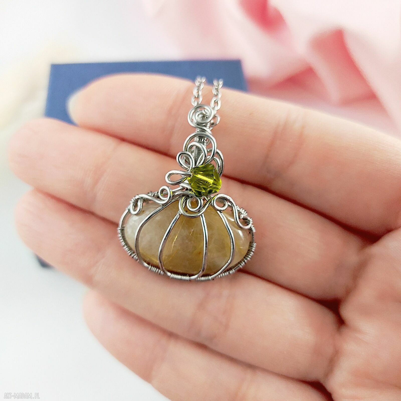 Naszyjnik Dynia z Kwarcem Rutylowym - wire wrapping ze stali chirurgicznej