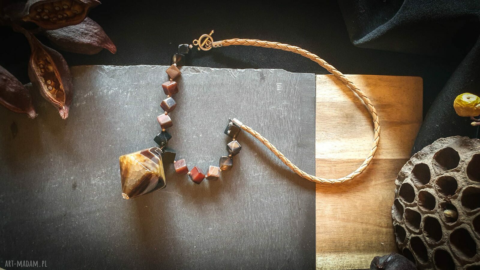 Naszyjnik handmade z sardonyksu ognistego