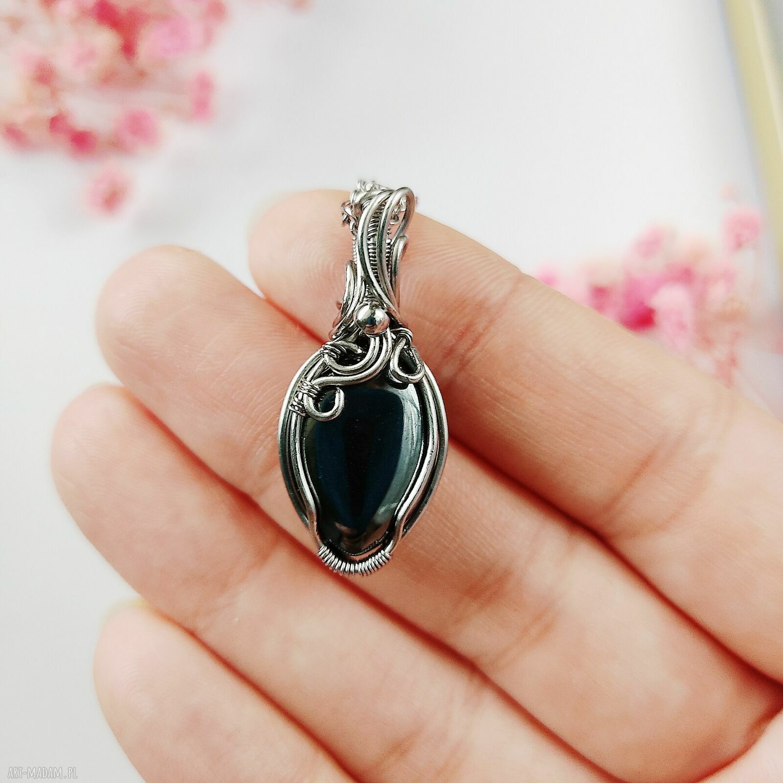 Naszyjnik hematyt ze stali chirurgicznej - ręcznie wykonany wire wrapping
