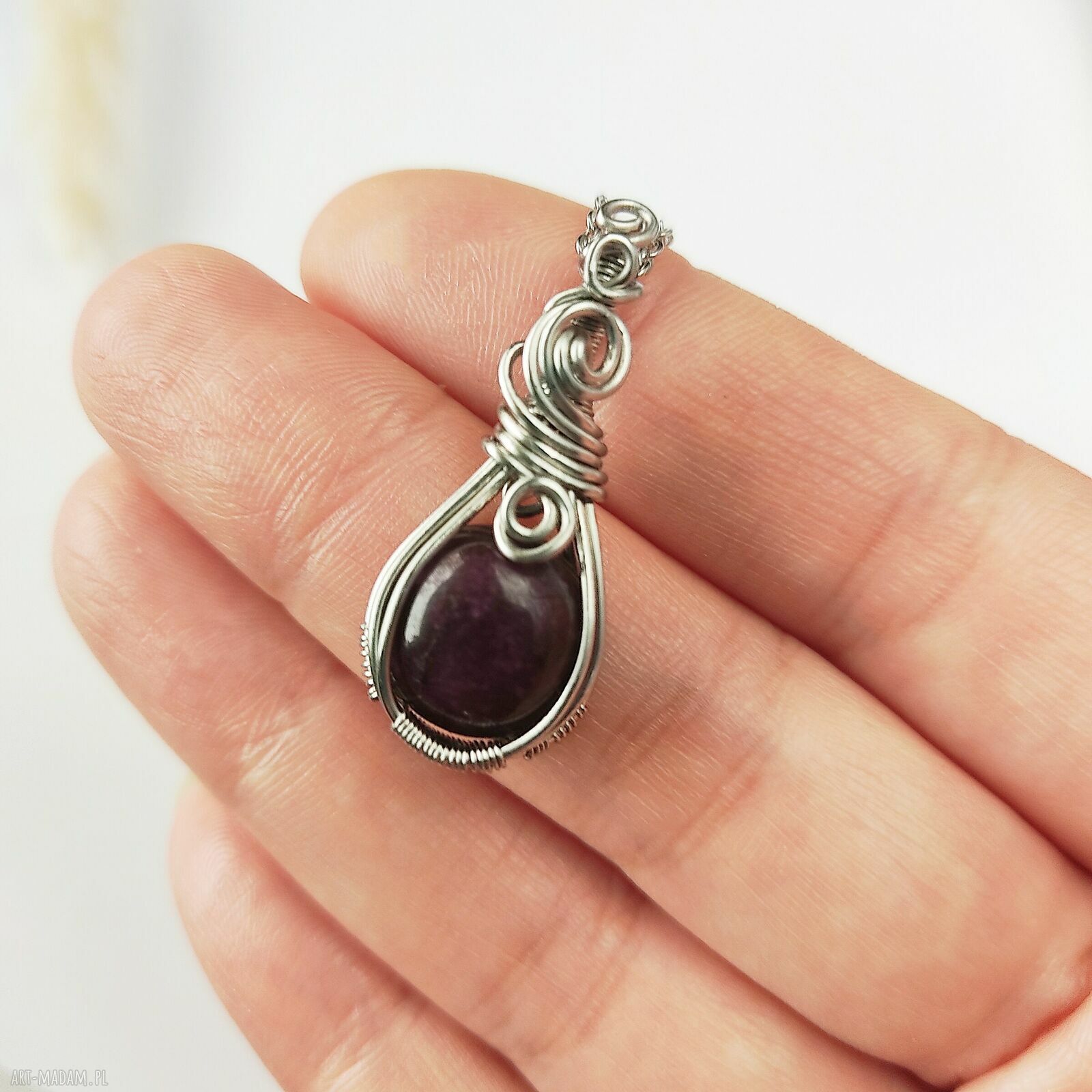 Naszyjnik Jadeit Bordowy - Wisiorek ze Stali Chirurgicznej Handmade (Wire Wrapping)
