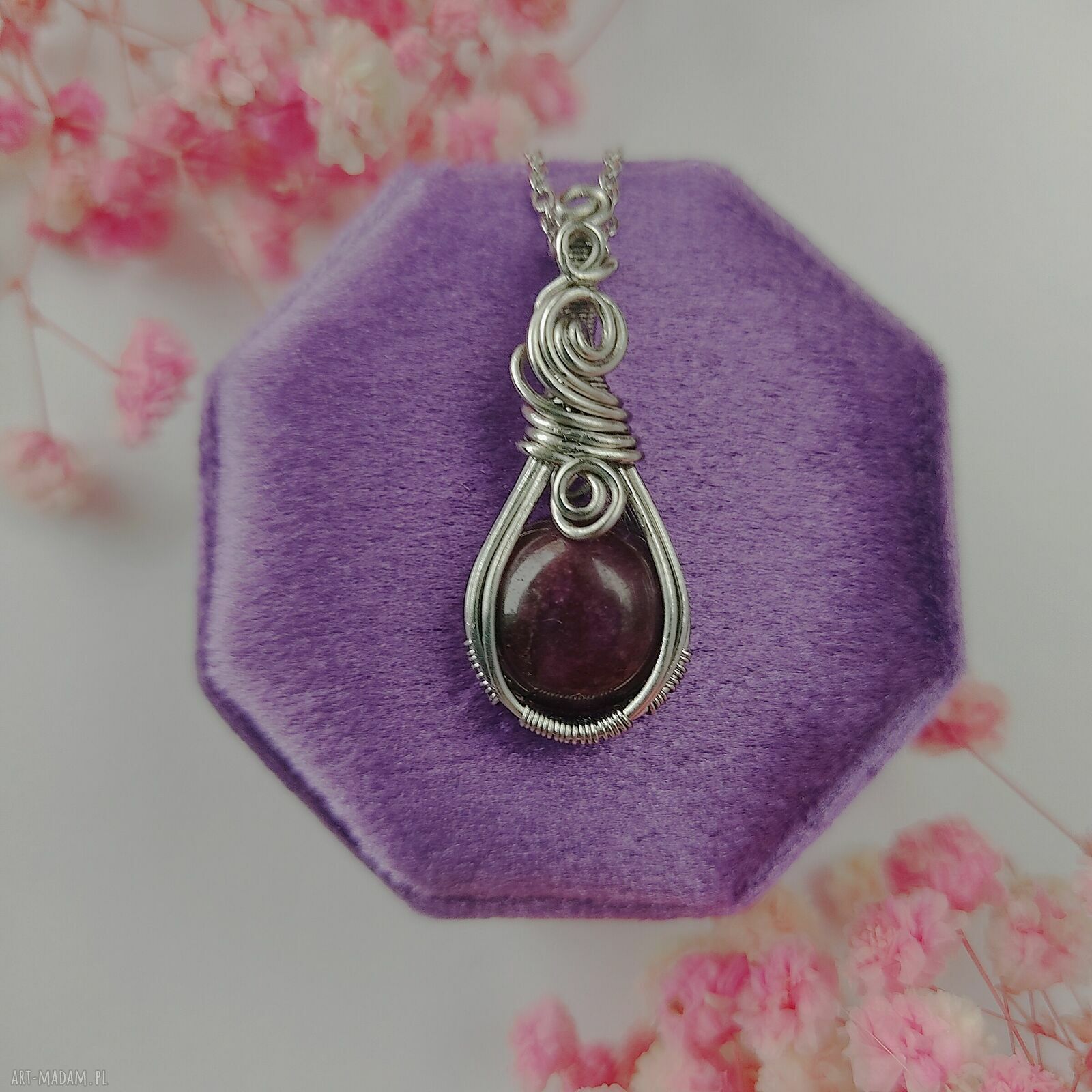 Naszyjnik Jadeit Bordowy - Wisiorek ze Stali Chirurgicznej Handmade (Wire Wrapping)
