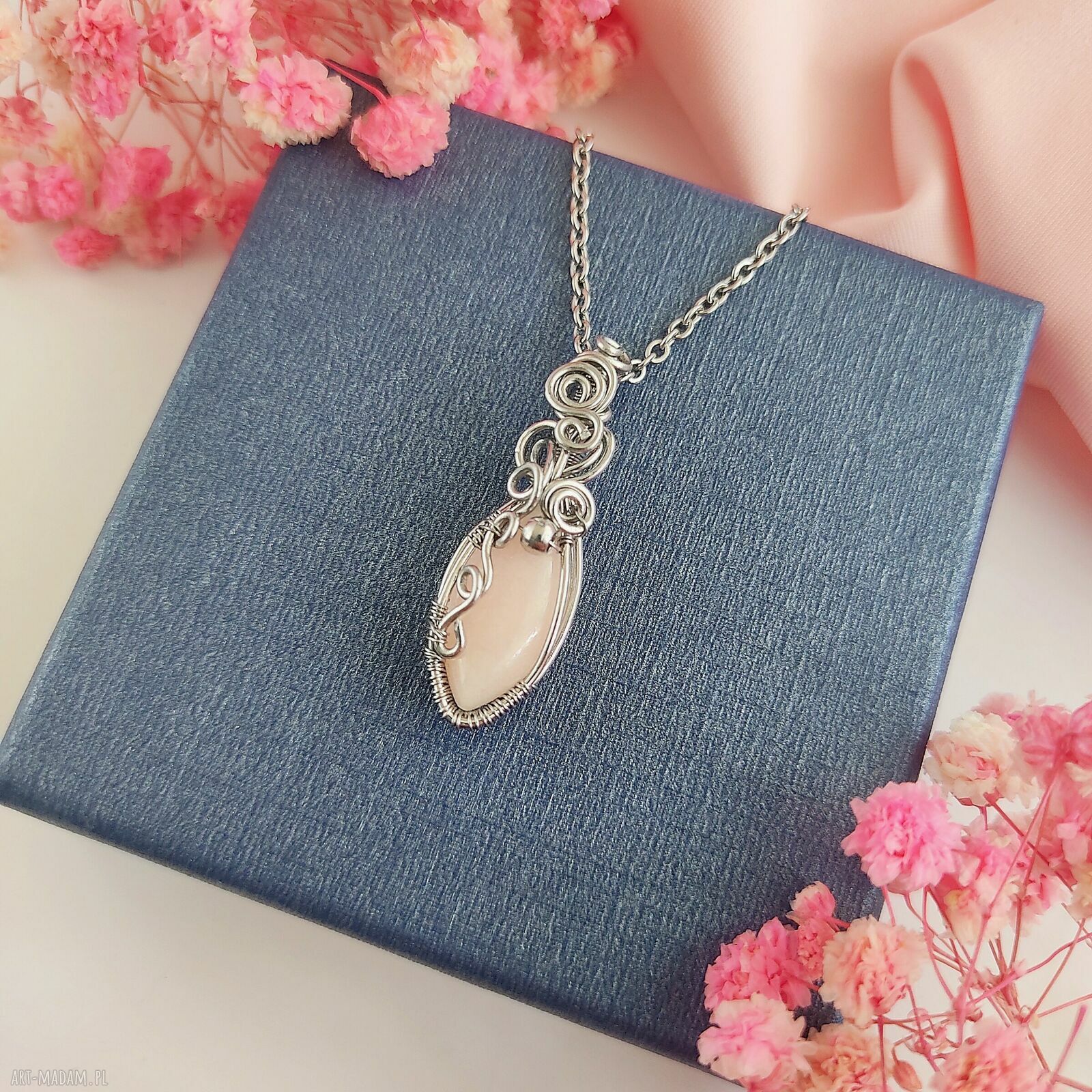 Naszyjnik z jadeitem - stal chirurgiczna i wire wrapping (handmade)