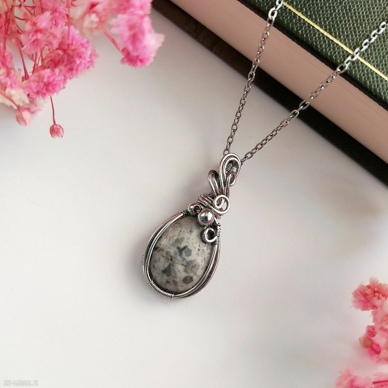 Naszyjnik z szarym jaspisem - stal chirurgiczna wire wrapping