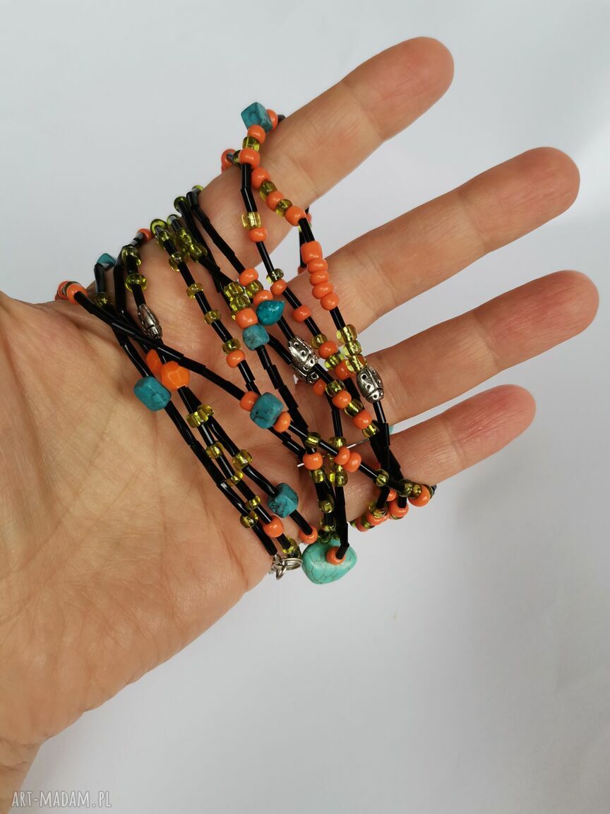 Długi naszyjnik koralikowy Frida w stylu boho i etno
