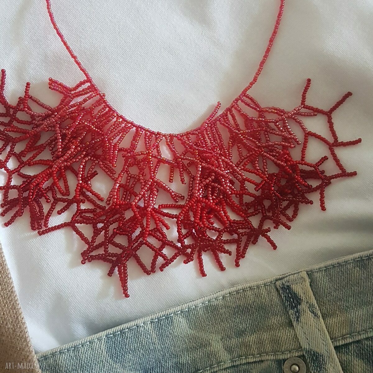 Naszyjnik koralikowy boho Patyczaki - czerwone odcienie