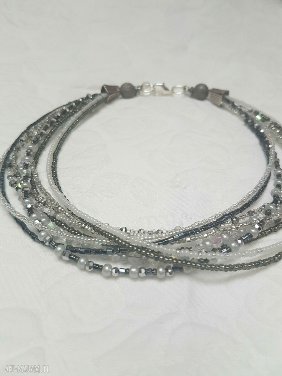 Krótki szary naszyjnik Crystal z koralików - choker 40 cm