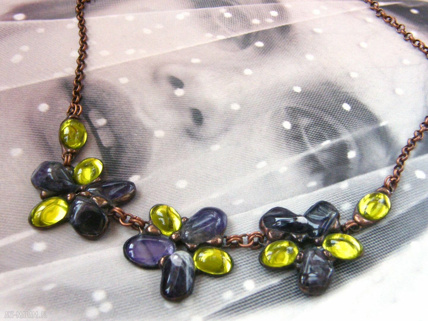 Naszyjnik kwiatowy z ametystów amulet Tiffany'ego
