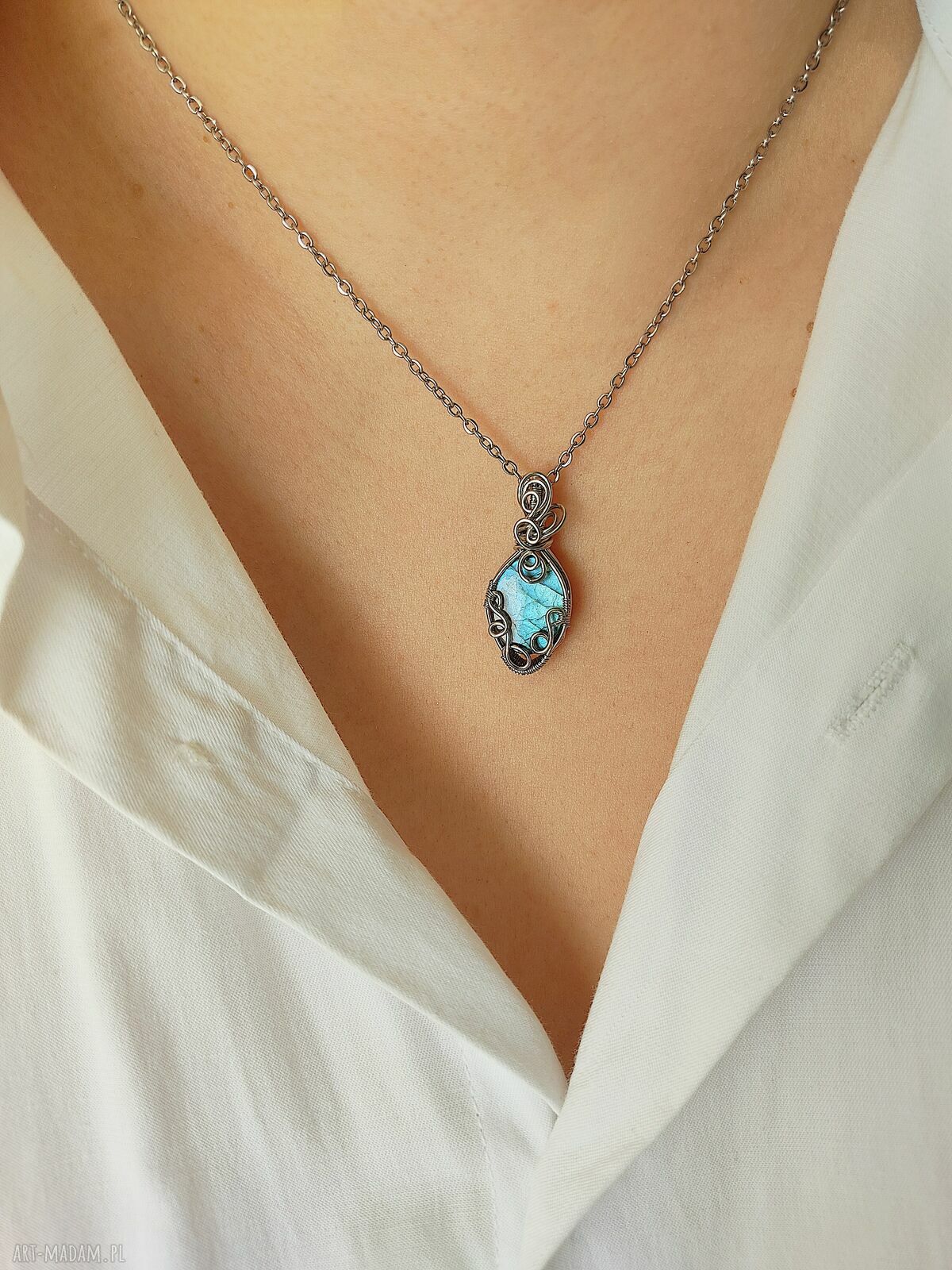 Naszyjnik labradoryt niebieski - stal chirurgiczna, wire wrapping