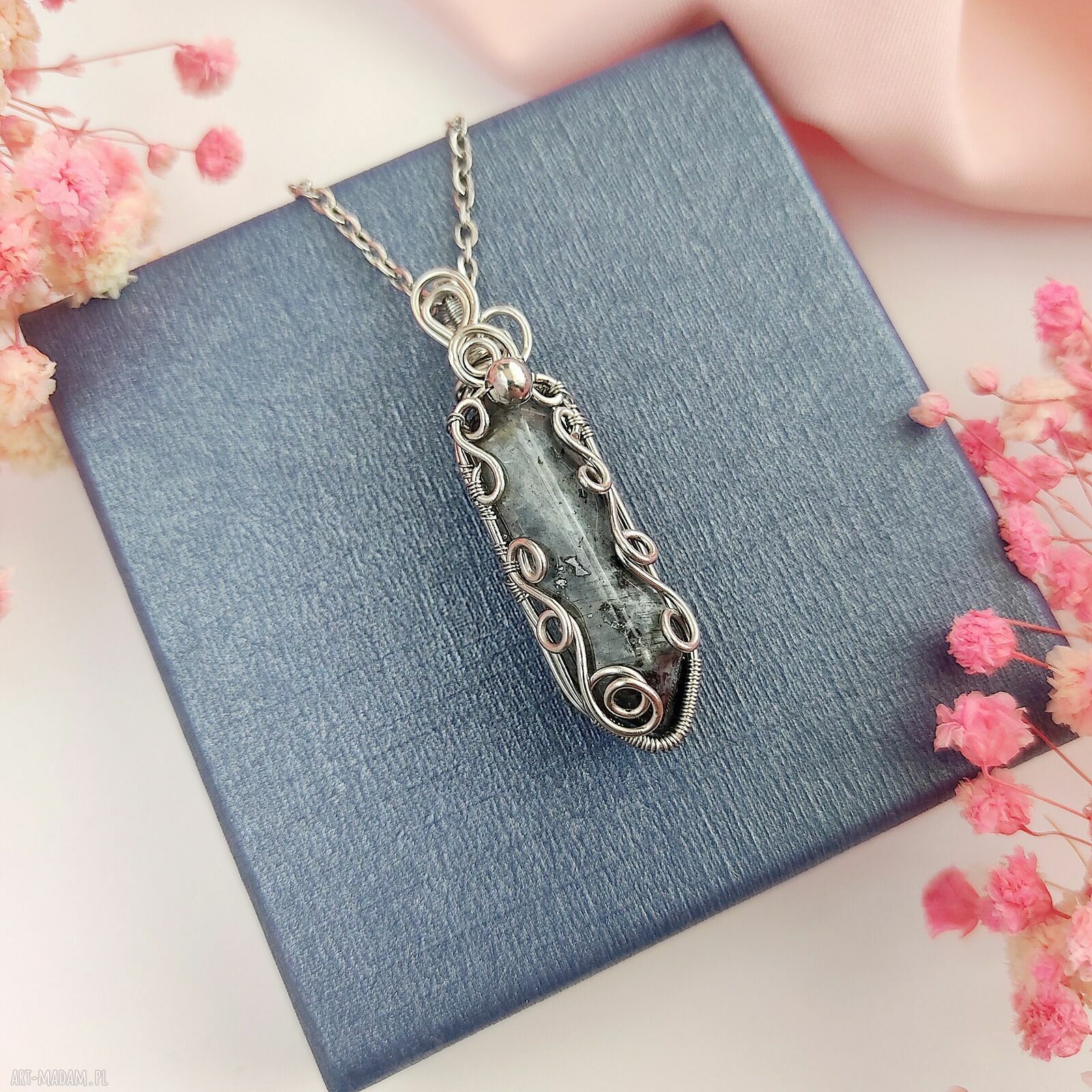Naszyjnik z larvikitem ze stali chirurgicznej - wire wrapping