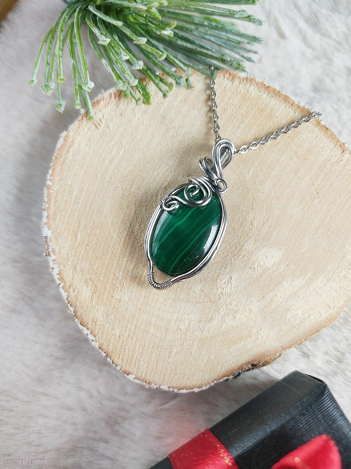 Naszyjnik Malachit "Leśny Mróz" - zimowy wisiorek ze stali chirurgicznej (wire wrapping)