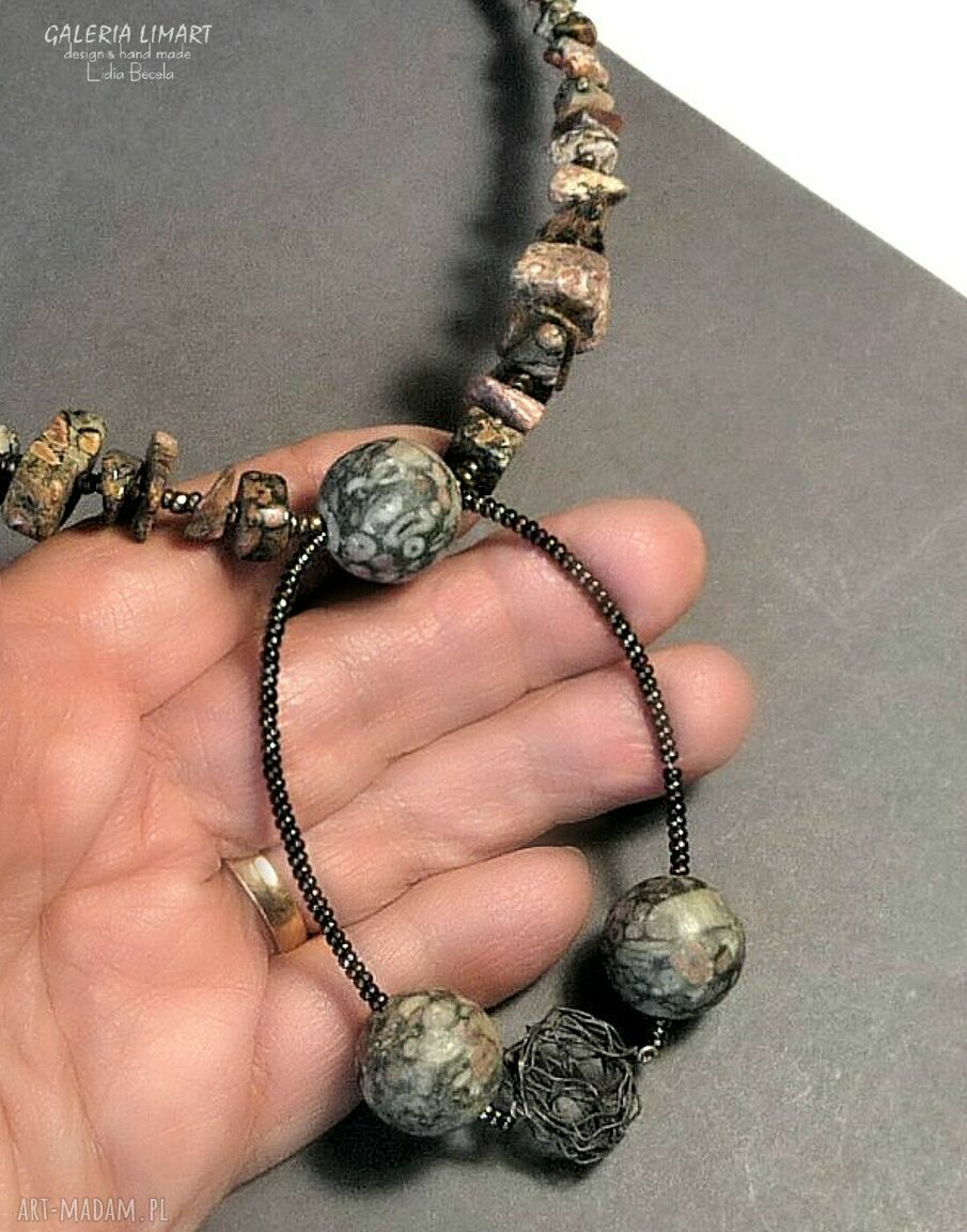 Oryginalny naszyjnik z morskiego fossilu - handmade w jednym egzemplarzu