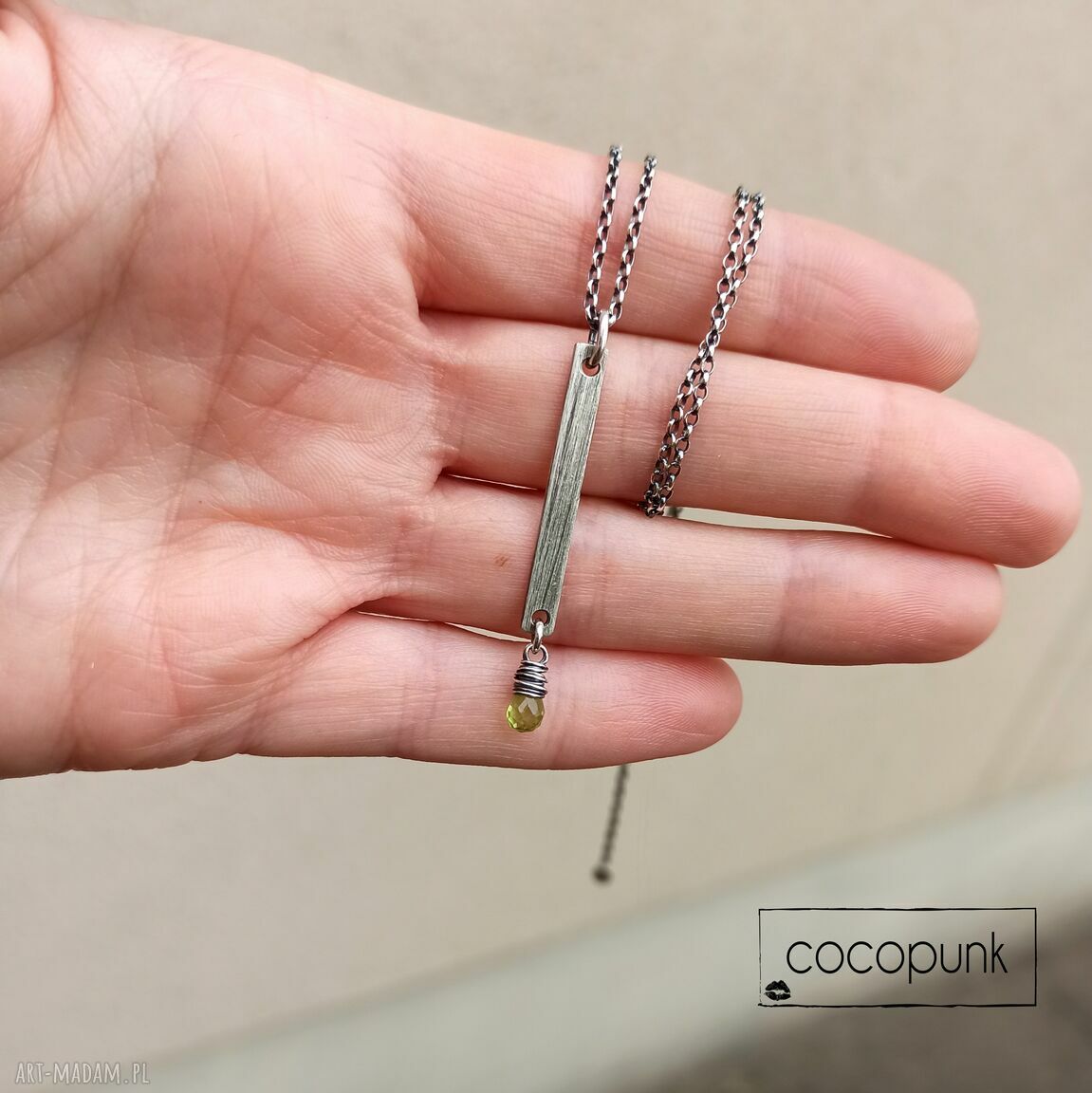naszyjniki: Naszyjnik patyczek z oliwinem srebro 925. Ręczne wykonanie