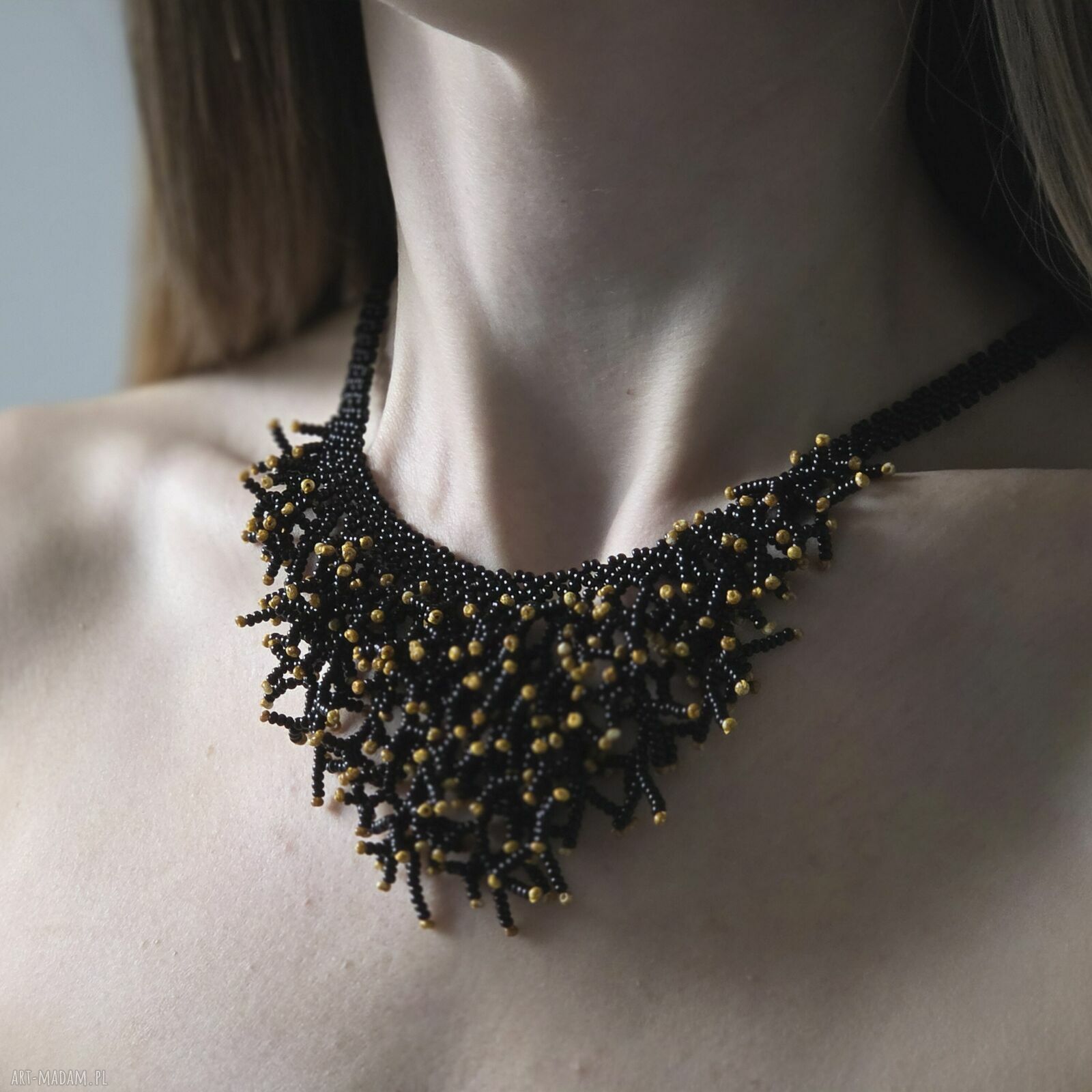Naszyjnik „Rafa koralowa” - ręcznie robiony choker z koralików szklanych