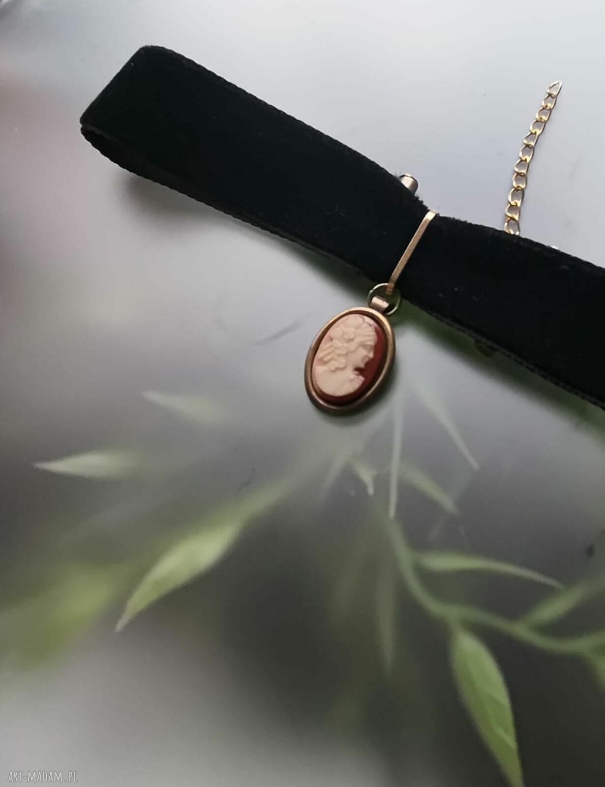 Naszyjnik Retro Choker Camea - handmade z czeskiego szkła