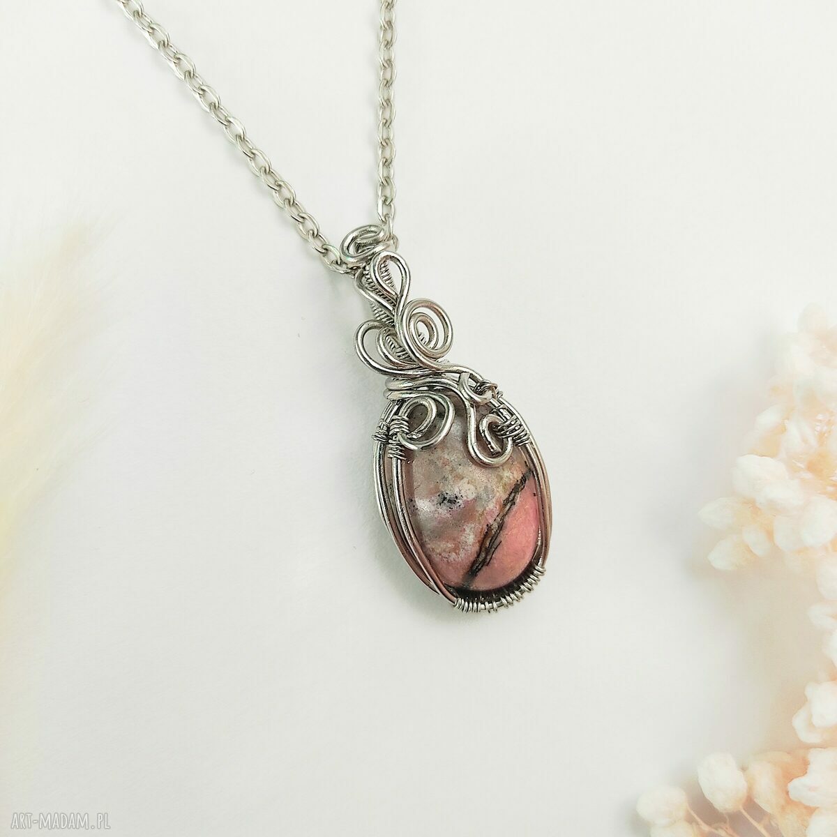 Naszyjnik Rodonit - wisiorek ze stali chirurgicznej handmade (wire wrapping)
